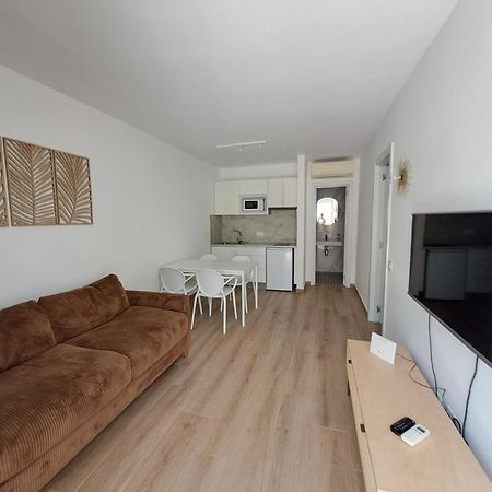 Homeforguest Apartamento Alisios 1 Con Piscina En קורלחו מראה חיצוני תמונה