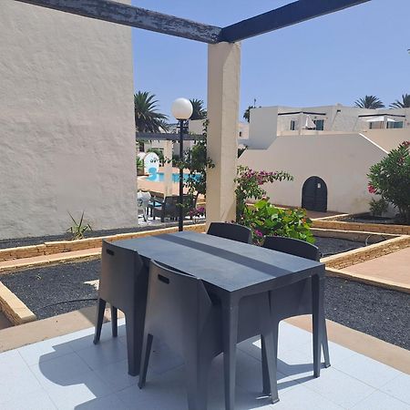 Homeforguest Apartamento Alisios 1 Con Piscina En קורלחו מראה חיצוני תמונה