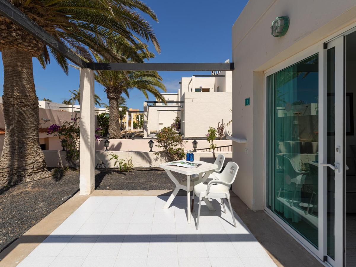 Homeforguest Apartamento Alisios 1 Con Piscina En קורלחו מראה חיצוני תמונה