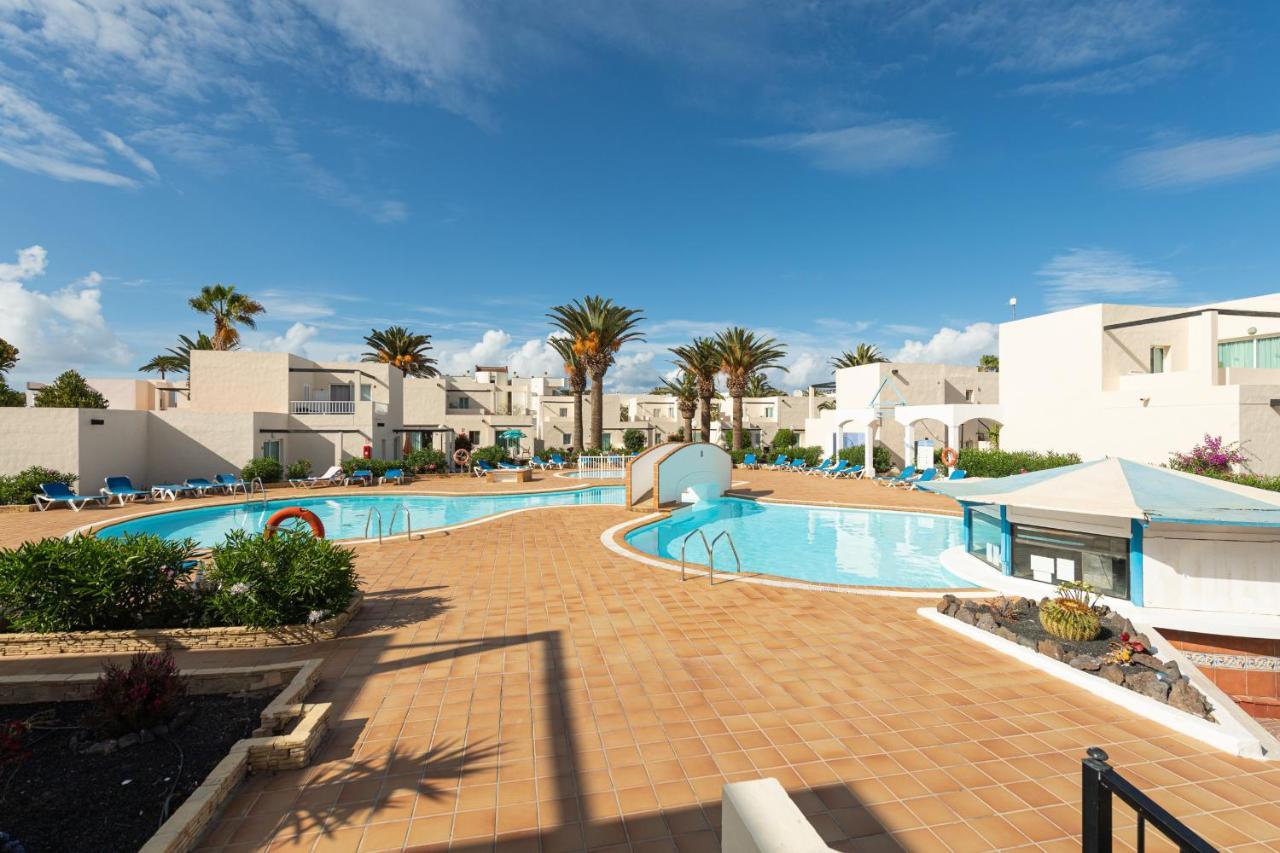 Homeforguest Apartamento Alisios 1 Con Piscina En קורלחו מראה חיצוני תמונה