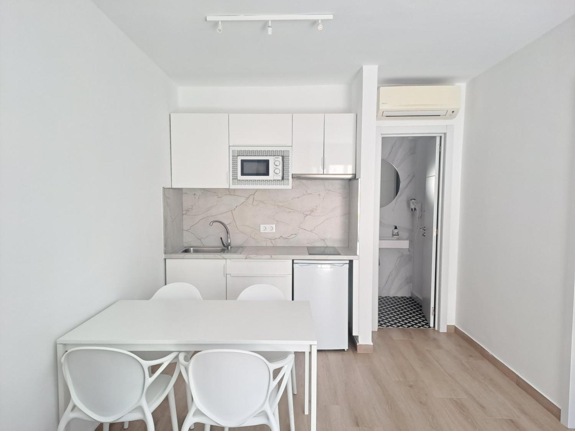 Homeforguest Apartamento Alisios 1 Con Piscina En קורלחו מראה חיצוני תמונה
